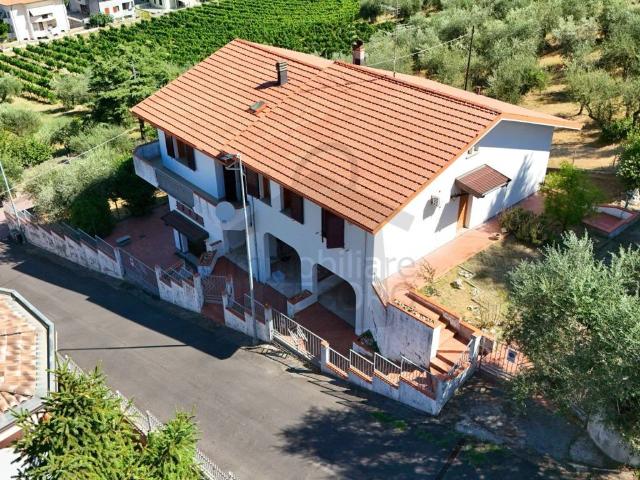 Villa in vendita a Verucchio RN