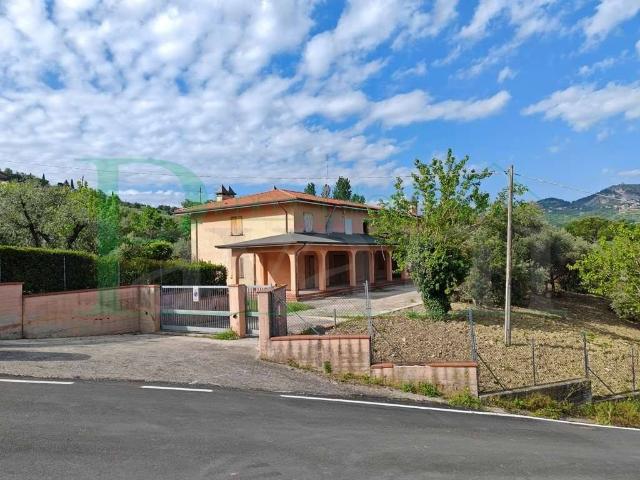 Villa in vendita a Verucchio RN