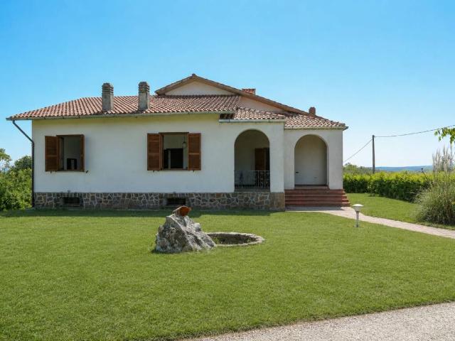 Villa in vendita a Viterbo VT