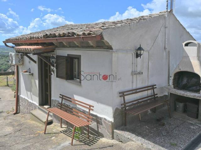 Villa in vendita a Viterbo VT