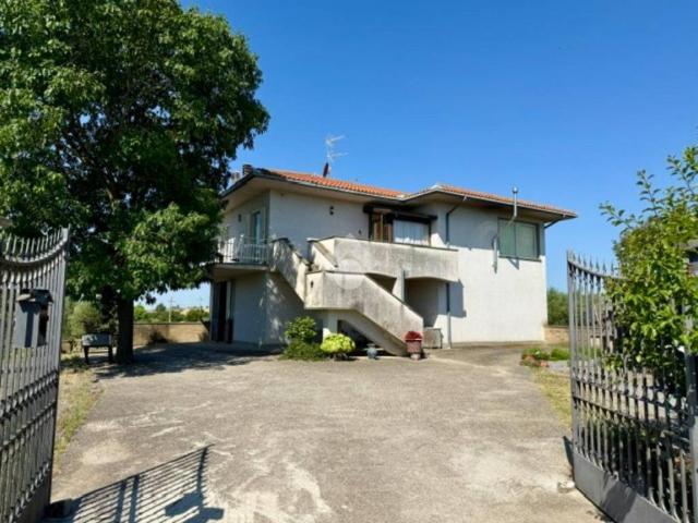 Villa in vendita a Viterbo VT