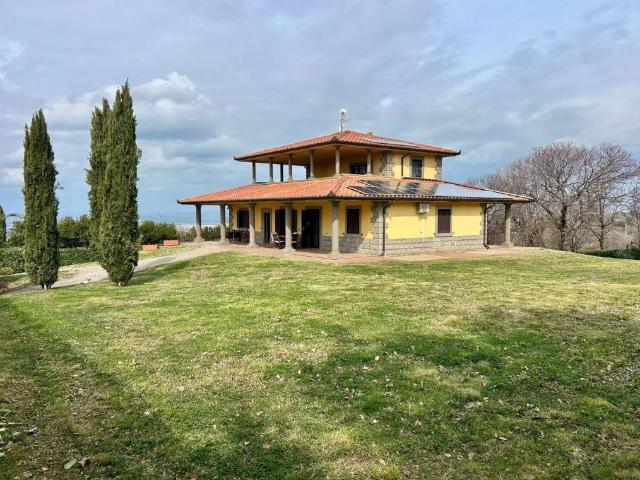 Villa in vendita a Viterbo VT