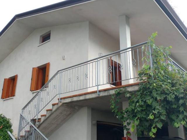 Villa in vendita a Vito d'Asio PN