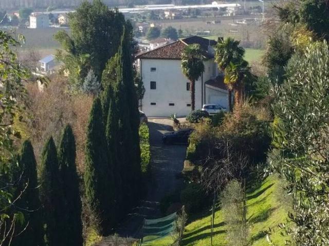 Villa in vendita a Vittorio Veneto TV