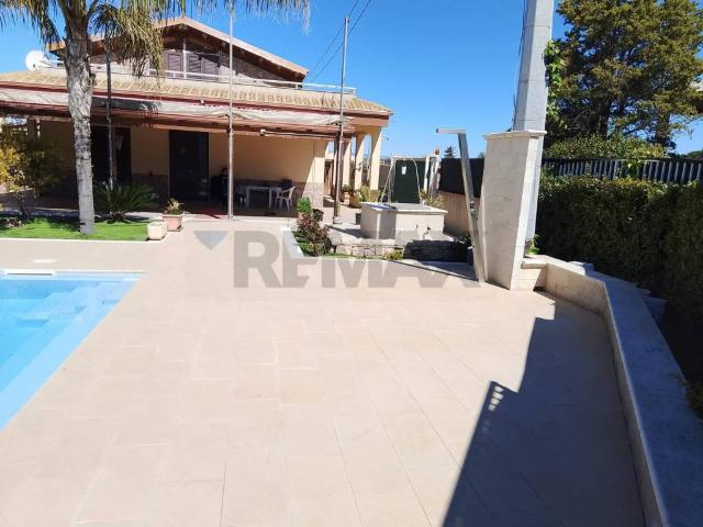 Villa in vendita a Vittoria RG