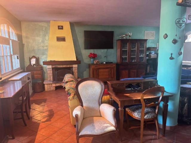 Villa in vendita a Viadana MN