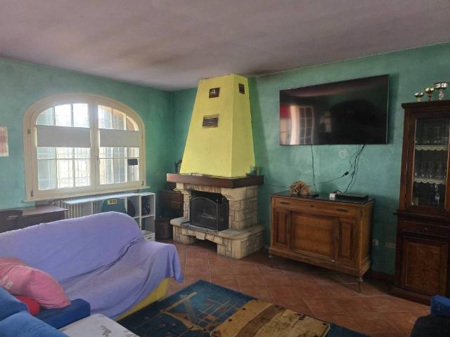 Villa in vendita a Viadana MN