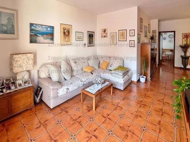 Villa in vendita a Viareggio LU