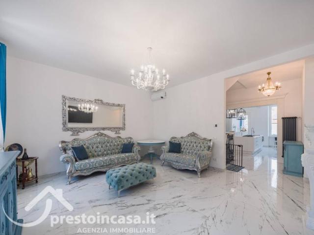 Villa in vendita a Viareggio LU