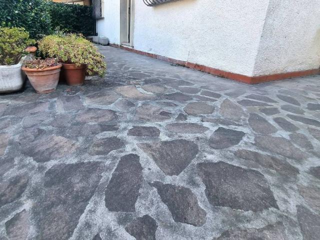 Villa in vendita a Viareggio LU