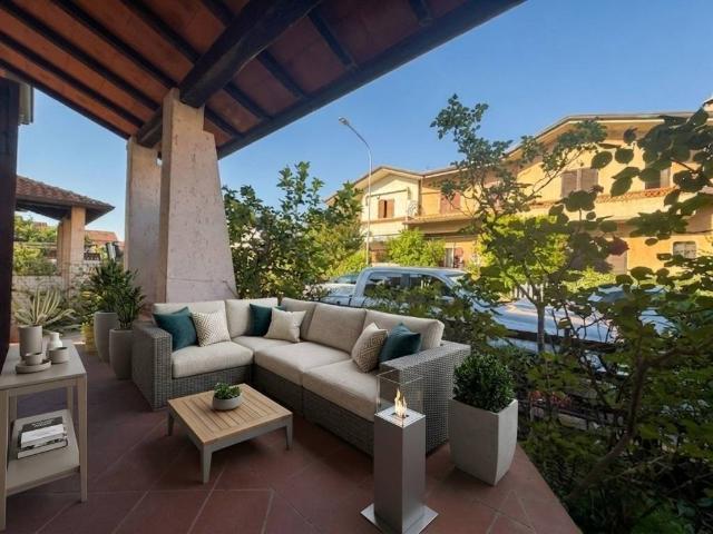 Villa in vendita a Viareggio LU