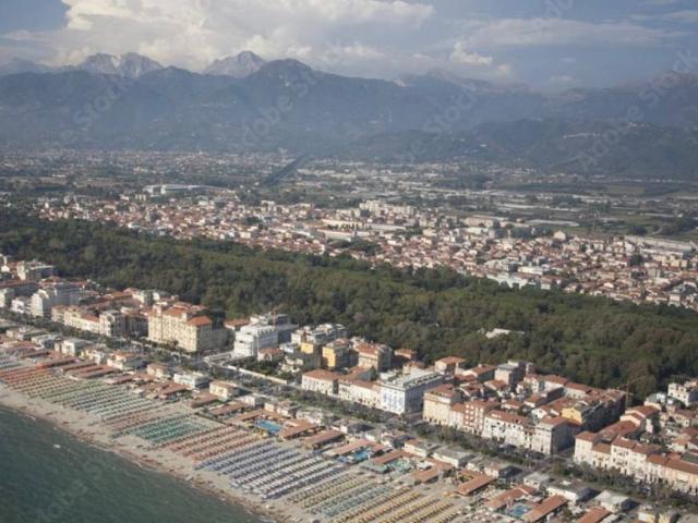 Villa in vendita a Viareggio LU