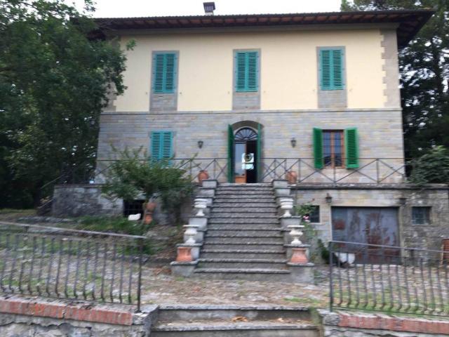 Villa in vendita a Vicchio FI