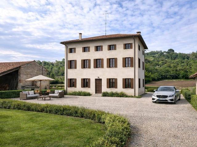 Villa in vendita a Vicenza
