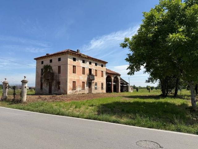 Villa in vendita a Vicenza VI