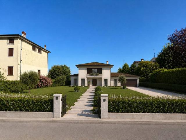 Villa in vendita a Vicenza VI