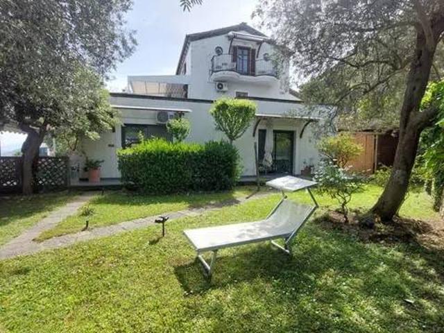 Villa in vendita a Vico Equense NA