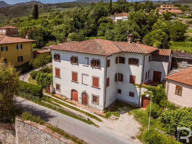 Villa in vendita a Vicopisano PI