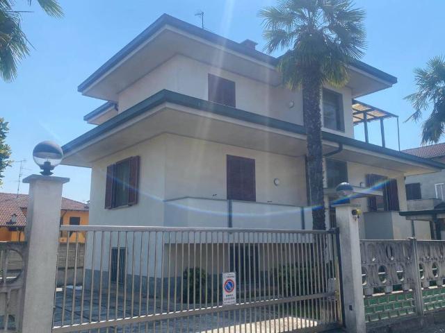 Villa in vendita a Vigevano PV