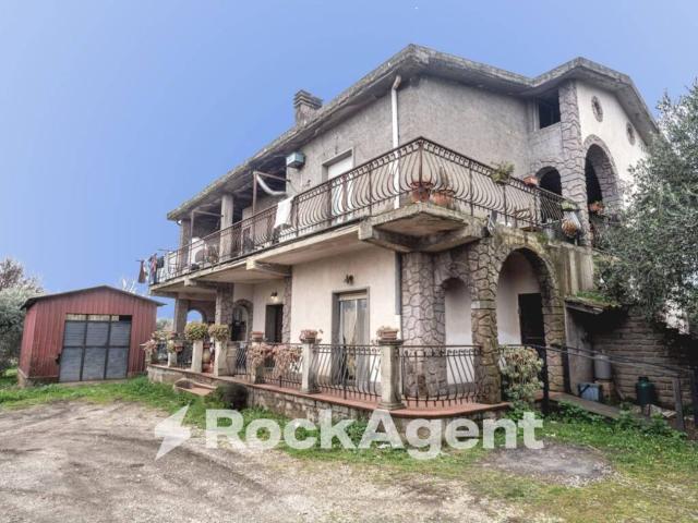 Villa in vendita a Vignanello VT