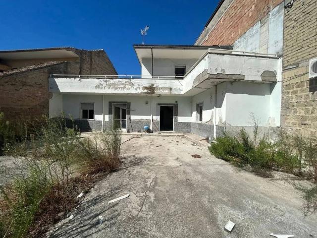 Villa in vendita a Villa Literno CE