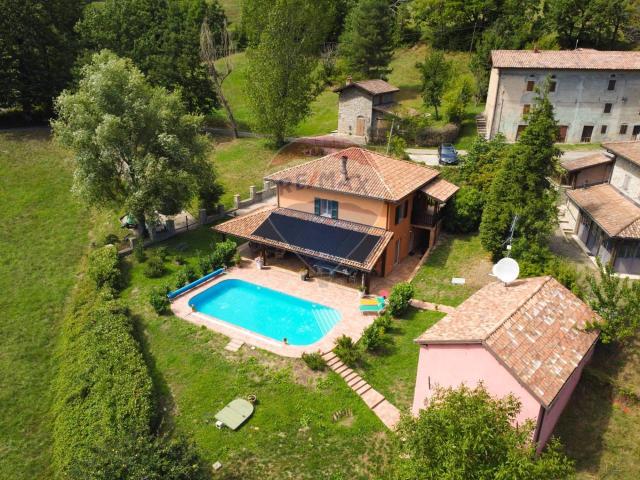 Villa in vendita a Villa Minozzo