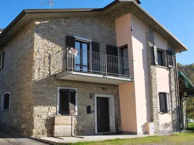 Villa in vendita a Villa Minozzo RE