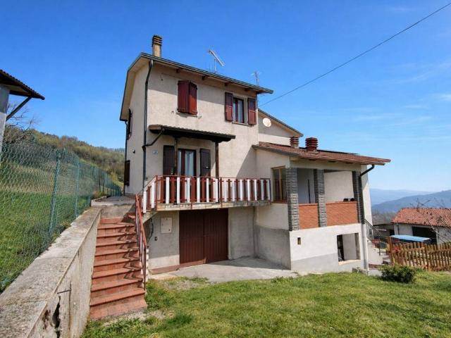 Villa in vendita a Villa Minozzo RE