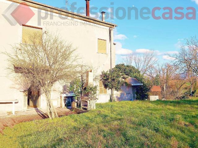 Villa in vendita a Villa Santa Lucia FR