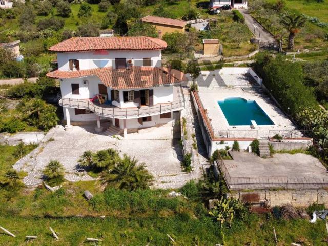 Villa in vendita a Villafrati PA