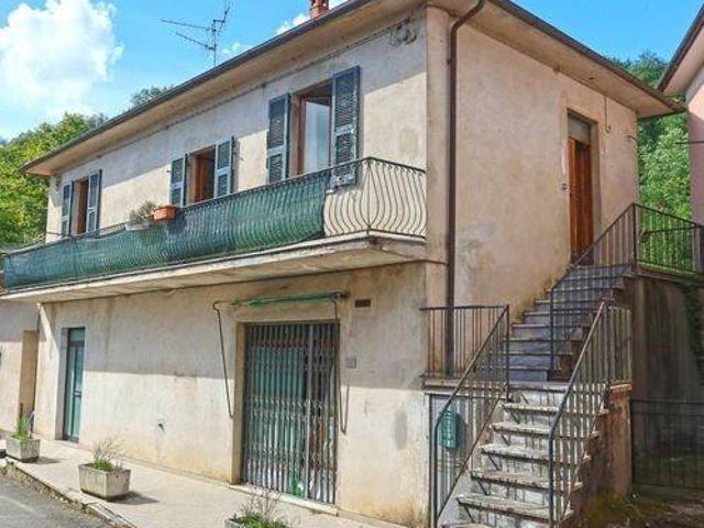Villa in vendita a Villafranca in Lunigiana MS