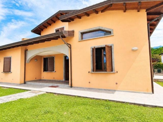 Villa in vendita a Villafranca in Lunigiana MS