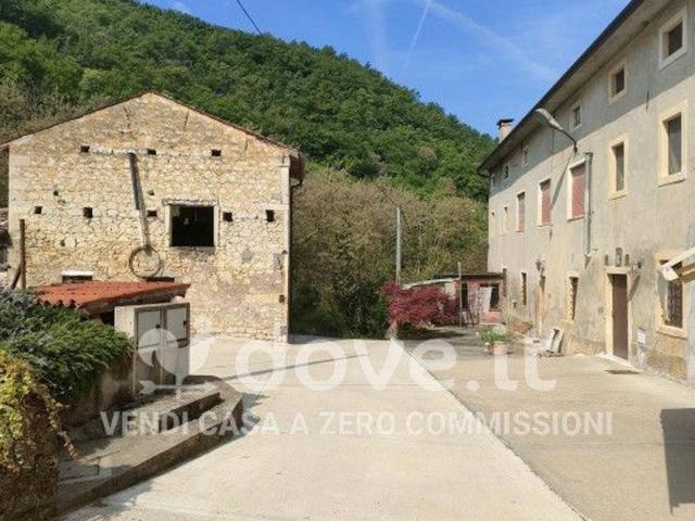 Villa in vendita a Villaga