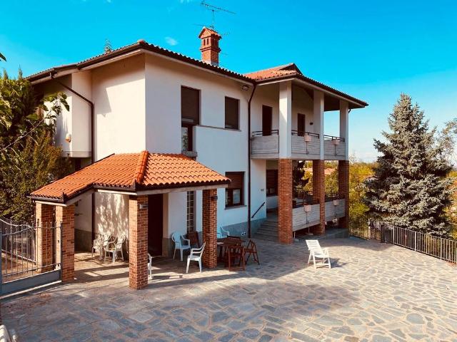 Villa in vendita a Villamiroglio AL