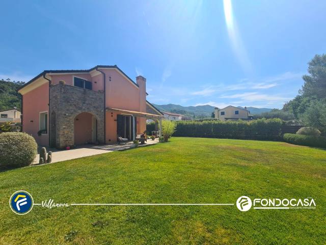 Villa in vendita a Villanova d'Albenga