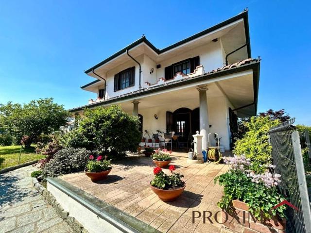 Villa in vendita a Villanova d'Asti AT