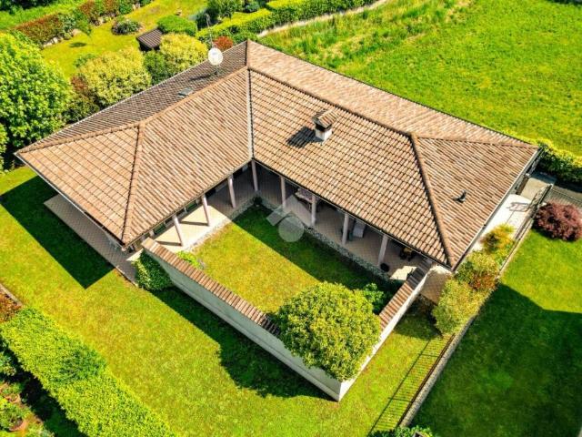 Villa in vendita a Villanuova sul Clisi BS