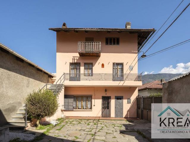 Villa in vendita a Villar Focchiardo TO