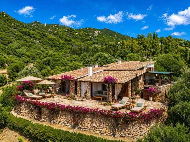 Villa in vendita a Villasimius CA