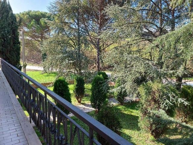 VILLA in VENDITA a VINCI Sovigliana di 10 vani
