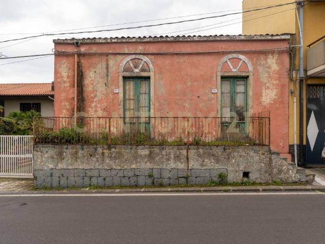 Villa in vendita a Zafferana Etnea CT