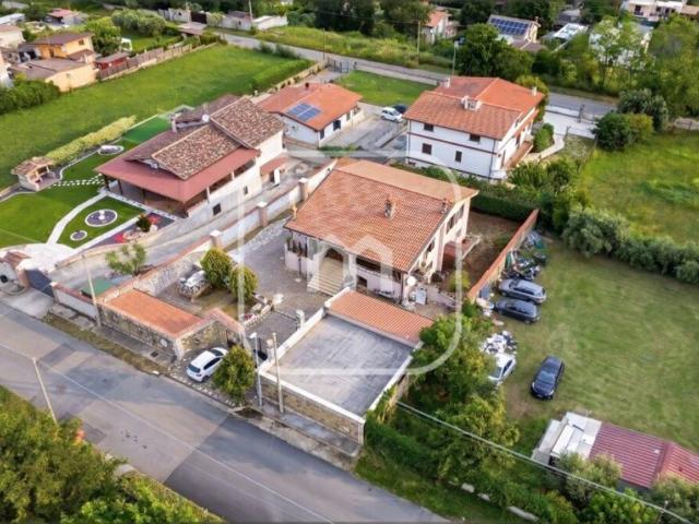 Villa in vendita a Zagarolo RM