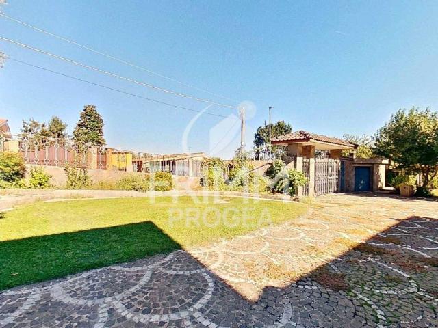 Villa in vendita a Zagarolo RM