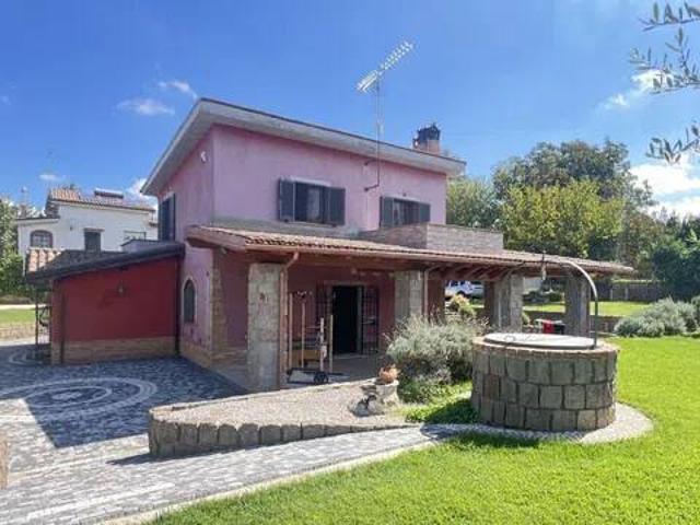 Villa in vendita a Zagarolo RM