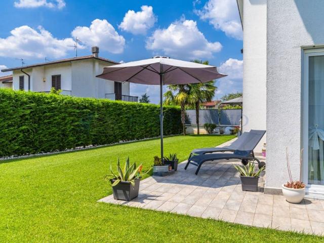 Villa in vendita a Zanica BG