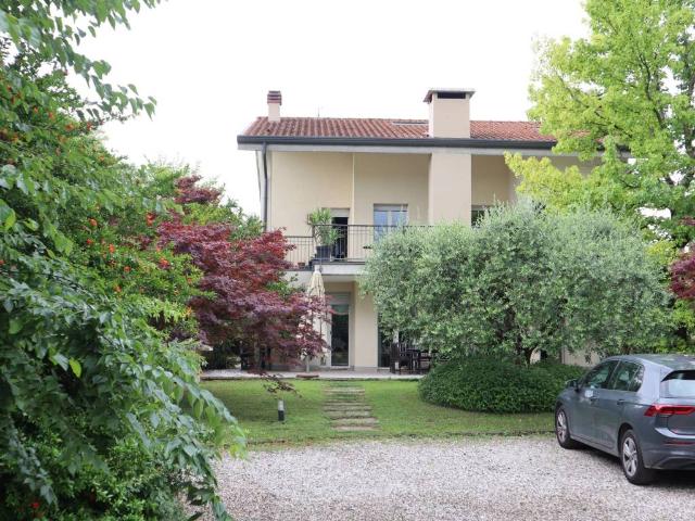 Villa in vendita a Zevio VR