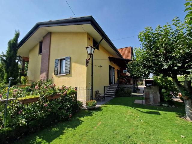 Villa in vendita a Zevio VR