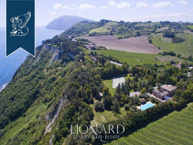 Prestigiosa villa di 500 mq in vendita Nave, Lombardia