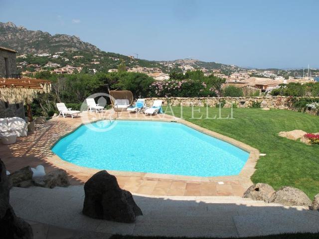 Villa in vendita Arzachena, Italia