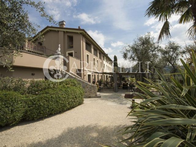 Villa in vendita Camaiore, Toscana